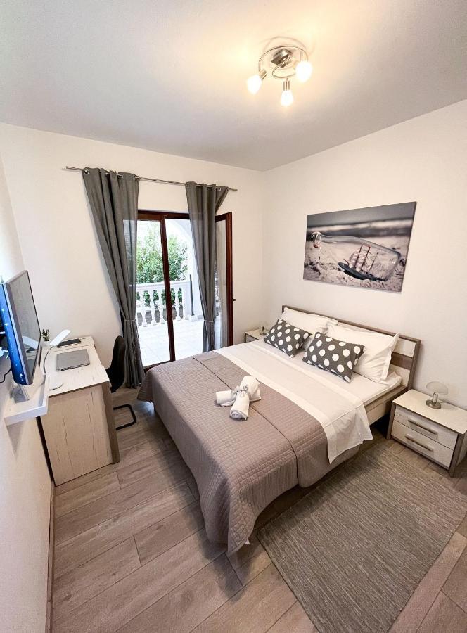 Apartments T&T Trogir Exterior foto